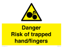 danger-risk-of-trapped-handfingers~